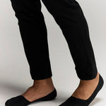 Front Photo of No Trace Ice Socks in black