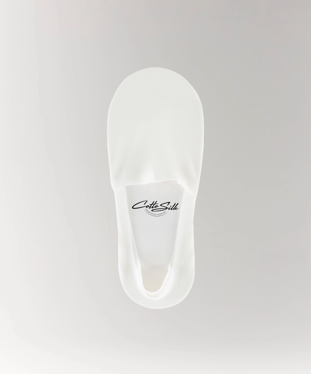 Cottosilk Airtech invisible ice socks in White