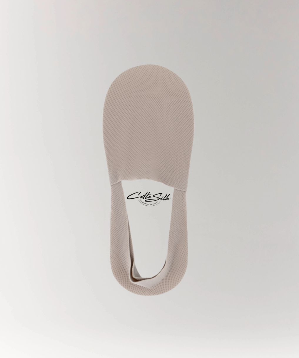 Cottosilk Airtech invisible ice socks in Beige 