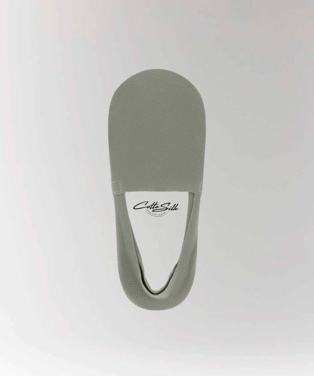 Cottosilk Airtech invisible ice socks in Green