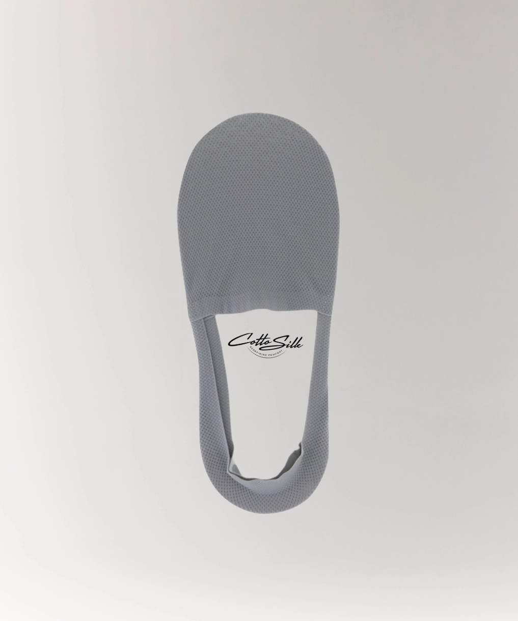 Cottosilk Airtech invisible ice socks in Light Grey