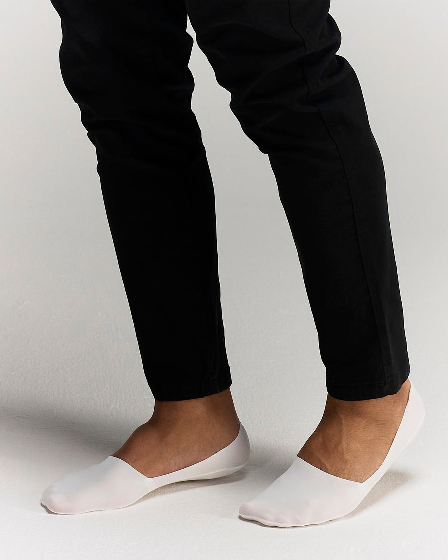CS No Trace Ice Sock White – Breathable, no-show sock by premium brand CottoSilk